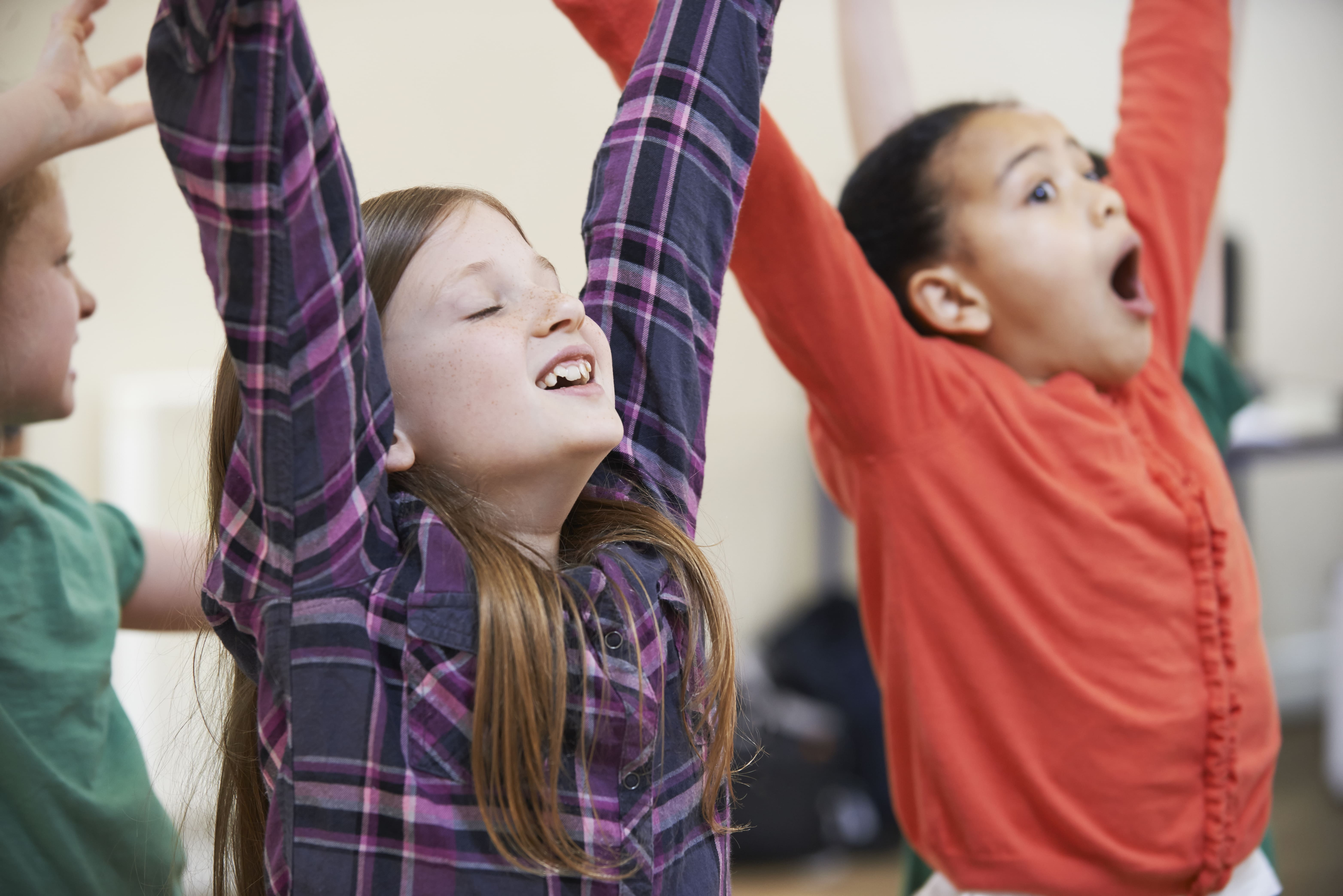 Let’s Sing in St. Fiachra’s JNS