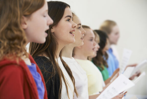 Children choir scaled