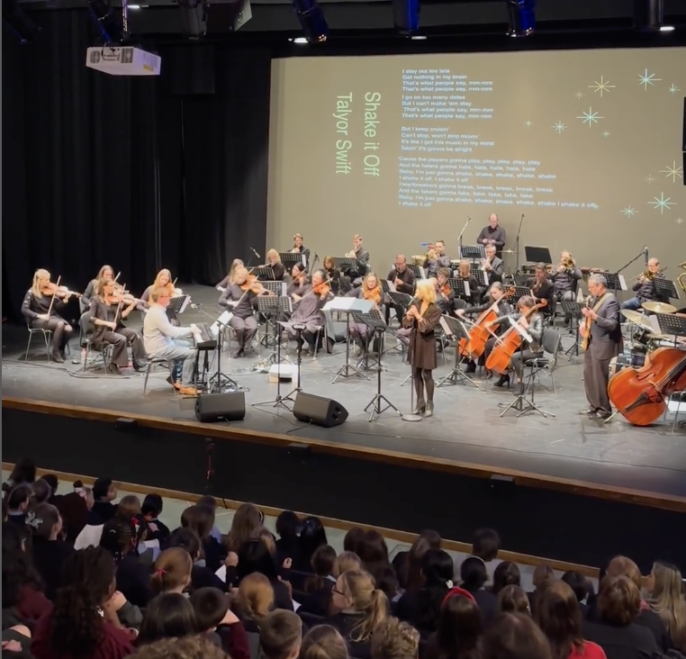 Music for Primary Schools- Our Primary School Sing Along